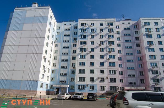 Продаю 2 комнатную квартиру Вахова 8б
